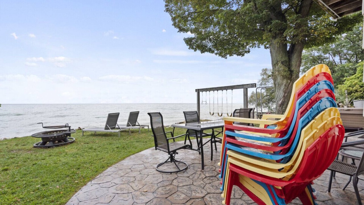 Port Sanilac House | Walk out Beach! 2 homes on Lake Huron with Hot tubs!