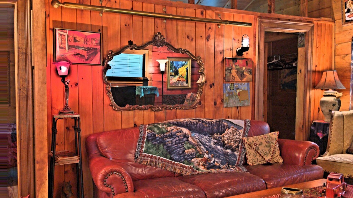 Malletts Bay Cottage | Walk Softly, There’s a Dream Here!