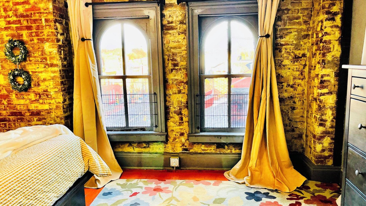 Allegheny-West House | ★WALK to ACRISURE STADIUM in 10 MINS! King Beds, FREE Park