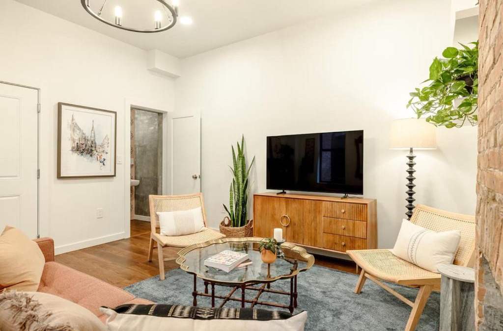 Over-the-Rhine Apartment | Walk to ALL - Washington Park - Gorgeous 2BR Condo