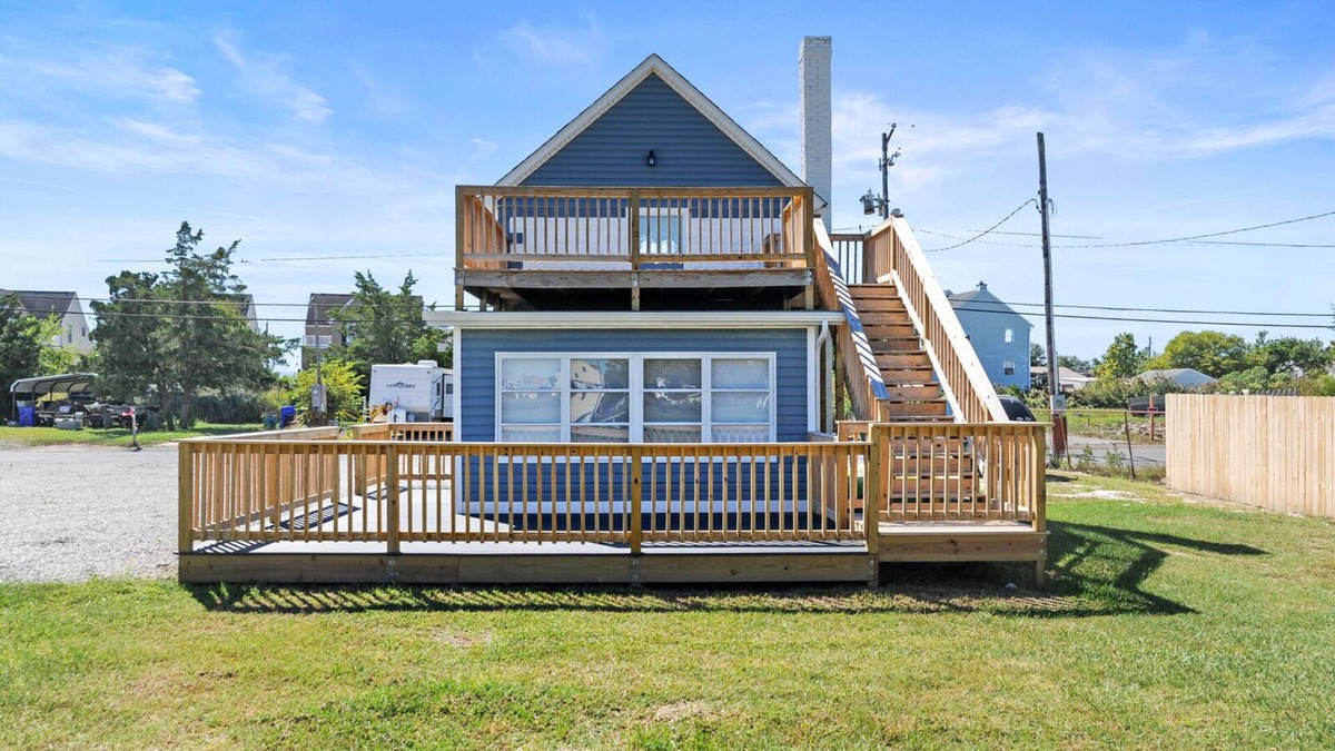 Bowers Beach House | Walk to Beach! 2BD/1BA On the Delmarva Peninsula