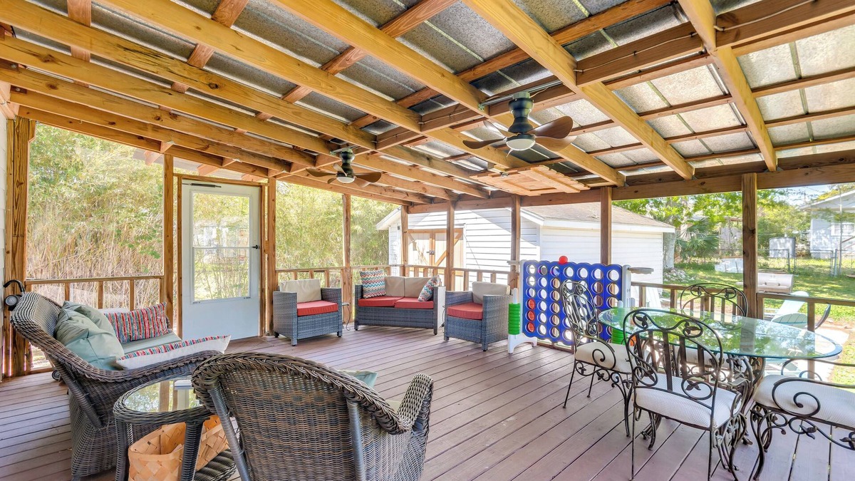 Navy Point House | Walk to Beach: Family Getaway in Pensacola