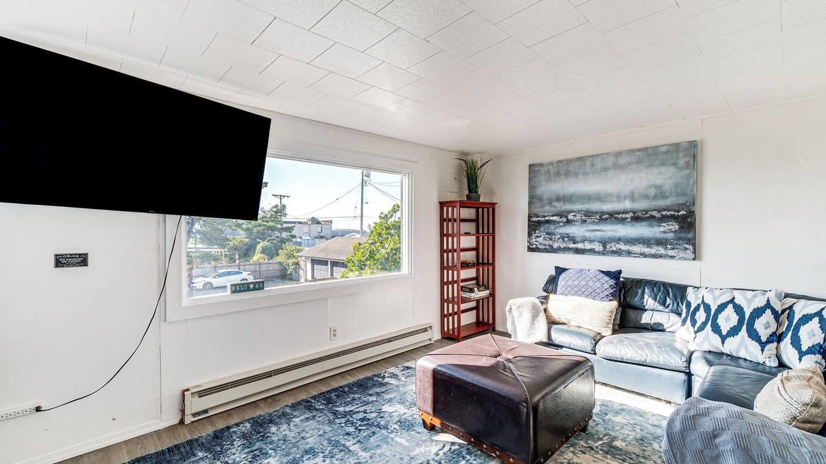 Westport Apartment | Walk to Beach & Harbor: Spacious Westport Apt!