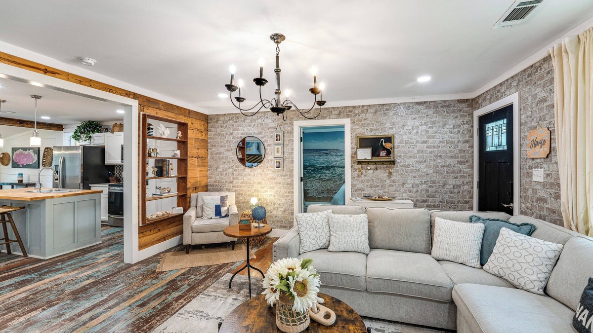 Long Mott House | Walk to Boat Ramp: Newly Remodeled Seadrift Home!