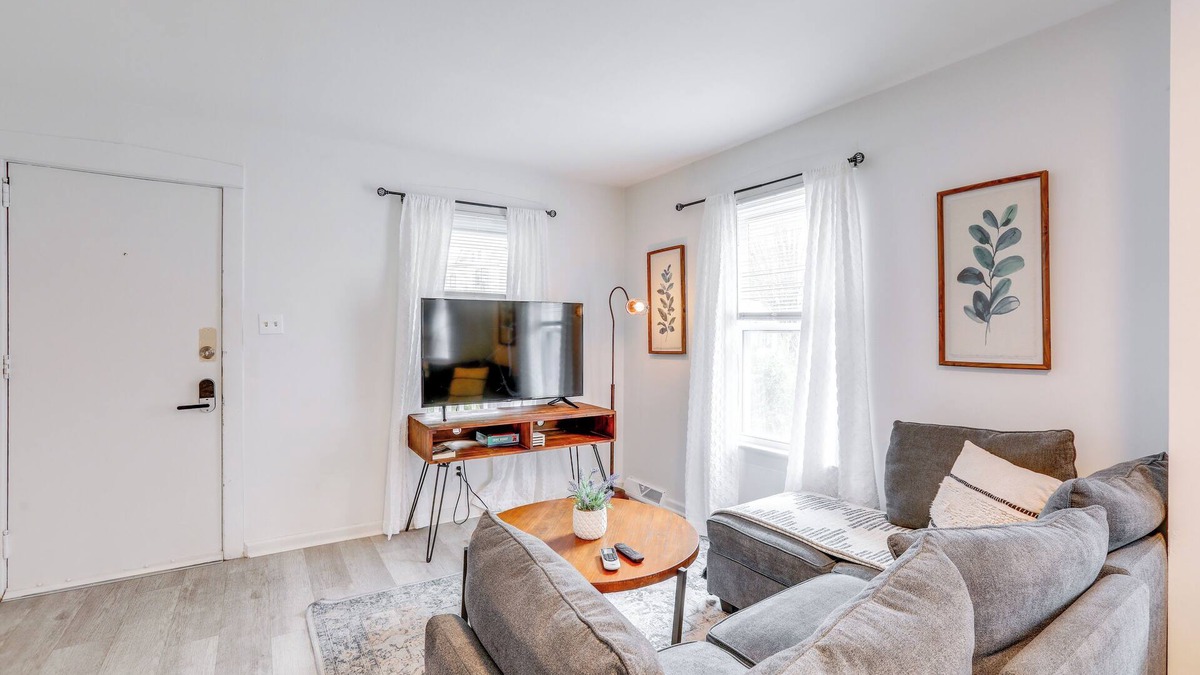 Princeton House | Walk to Campus & Palmer Square: Dtwn Townhome