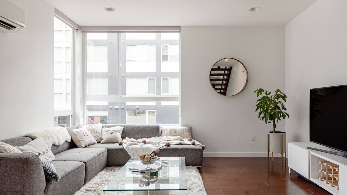 Squire Park House | Walk to Cap Hill from a Stylish Designer Home