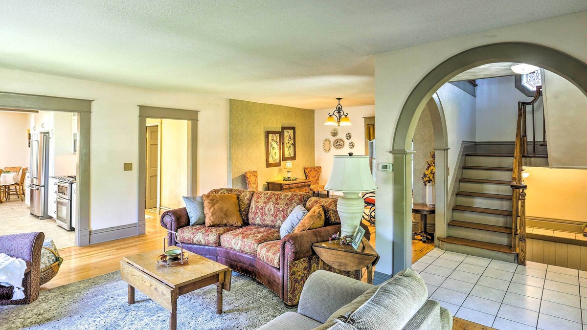 Rapid City House | Walk to Dtwn: Historic Gem w/Deck in Rapid City