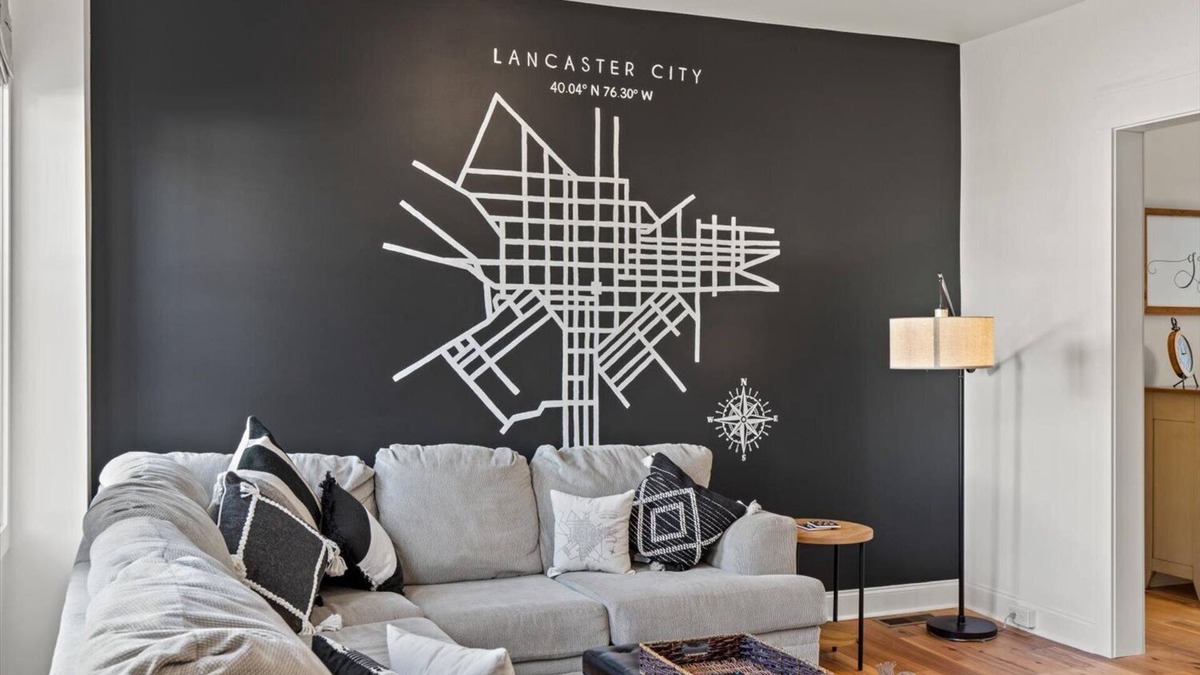 Lancaster House | WALK to Everything! Incredible Downtown Location!