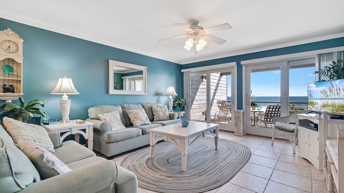 Ono Island Condo | Walk to FloraBama | Beachfront | 2 Pools, 2 Boat Docks w/Slips | My Beach Getaways