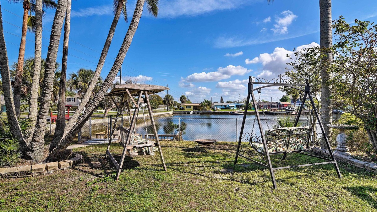 Sea Ranch On The Gulf House | Walk to Gulf: Home w/Boat Dock in Hudson!