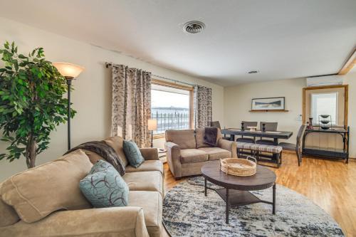 Glenwood House | Walk to Lake Beach Glenwood Vacation Rental!
