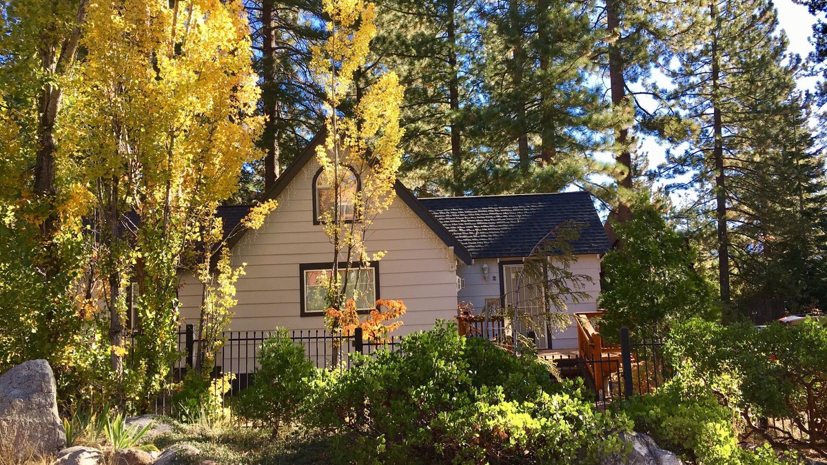 Crystal Bay House | Walk to lake! or short drive to Ski Resorts!