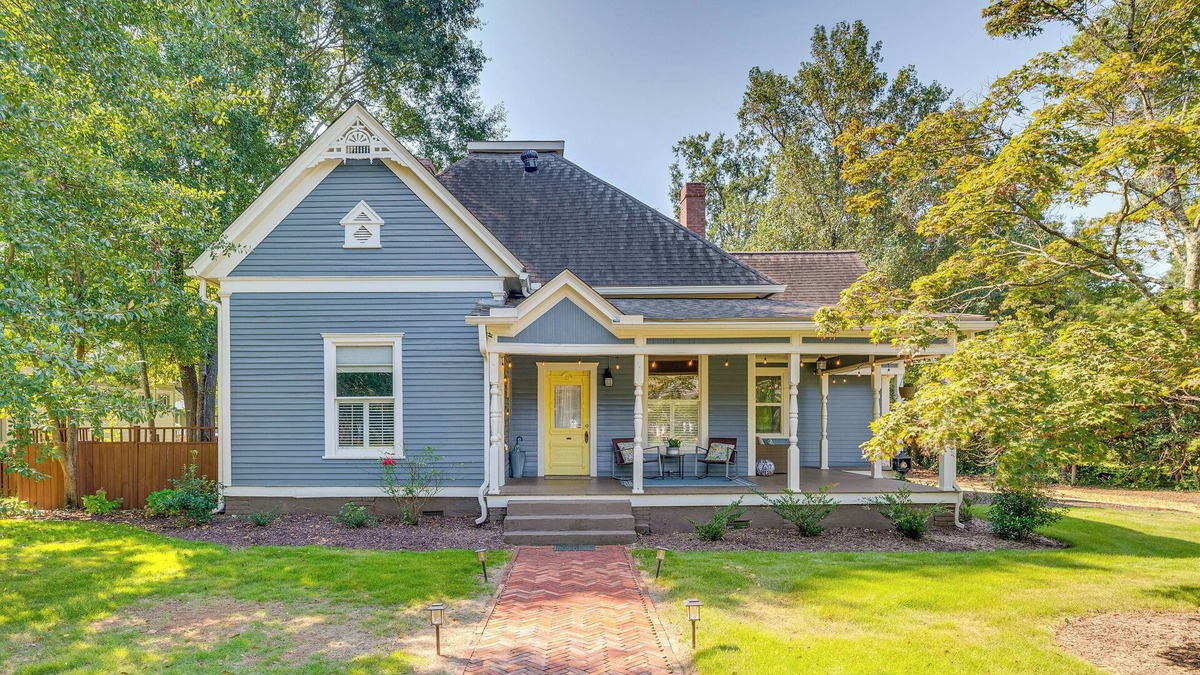 McDonough House | Walk to McDonough Square: Family Home w/Fire Pit