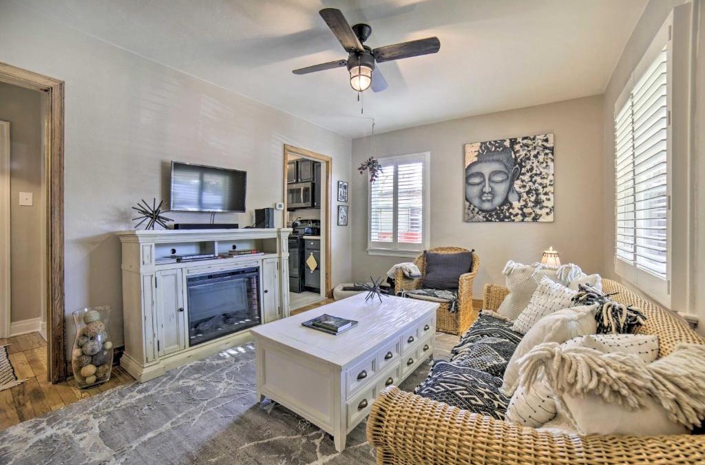 Old Southwest House | Walk to Midtown Reno Retreat with Furnished Deck!