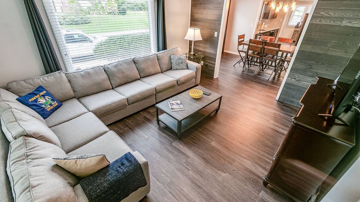 Northeast South Bend House | Walk to ND and Eddy Street, ProCleaned * Comfy * Updated