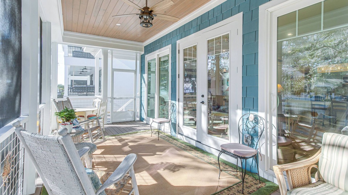 King City House | Walk to Public Beach: Hideaway in St Simons Island
