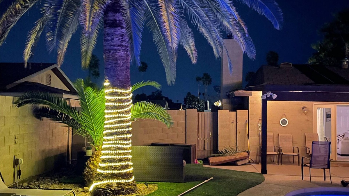 Paradise Valley Village House | Walk to PV Mall. 10 min to Waste Management and Old Town. Quiet Neighborhood!