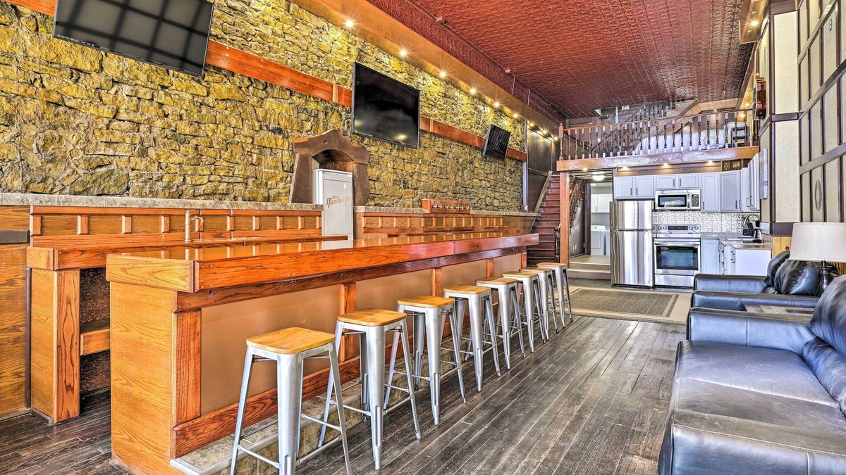 Lansing Apartment | Walk to River: Unique Studio in Renovated Bar!