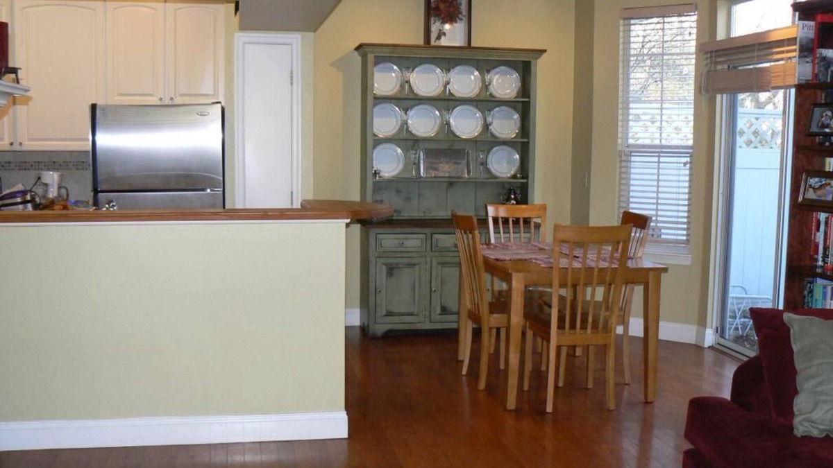 Pluckemin House | Walk to Shopping center 1hr NYC