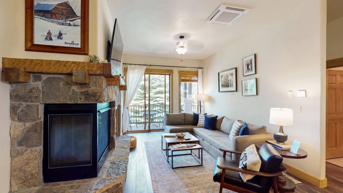 Steamboat Springs Condo | Walk to Ski/Eat Condo w/Fireplace, AC, Pool, Hot Tubs, Balcony, & Mtn Views