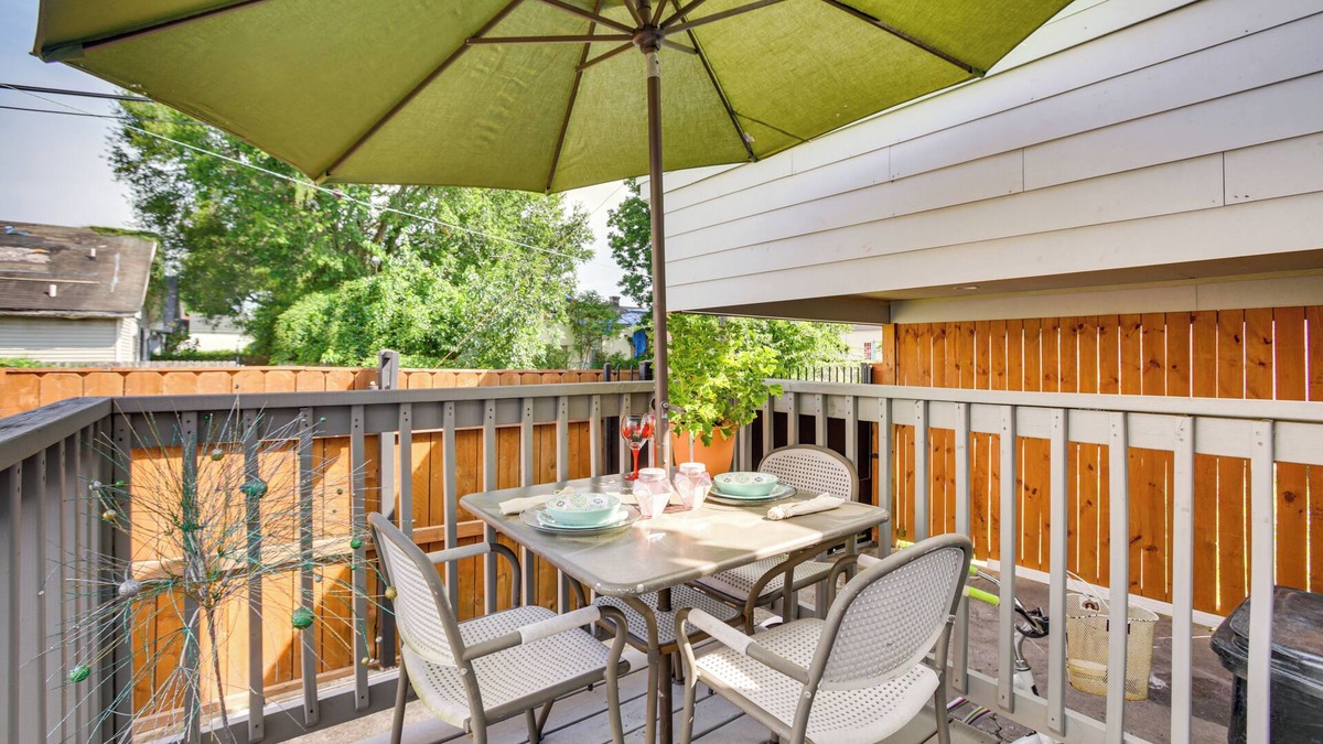 Faubourg Livaudais House | Walk to St Charles Ave: Renovated Home w/Patio!