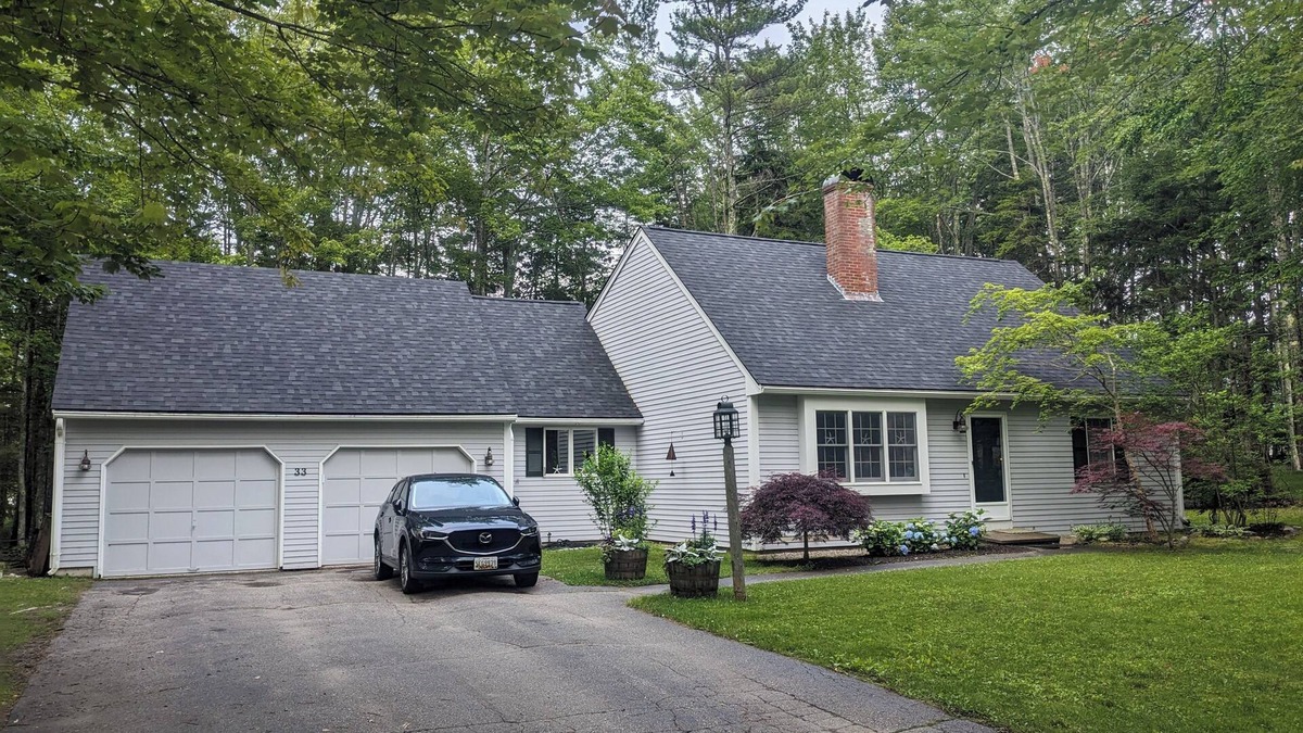 Kennebunk House | Walk to the beach and the Port! Brand new HVAC!