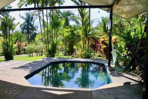 Pavones Villa | Walk to the beach, chill by the pool. Casa Sol!