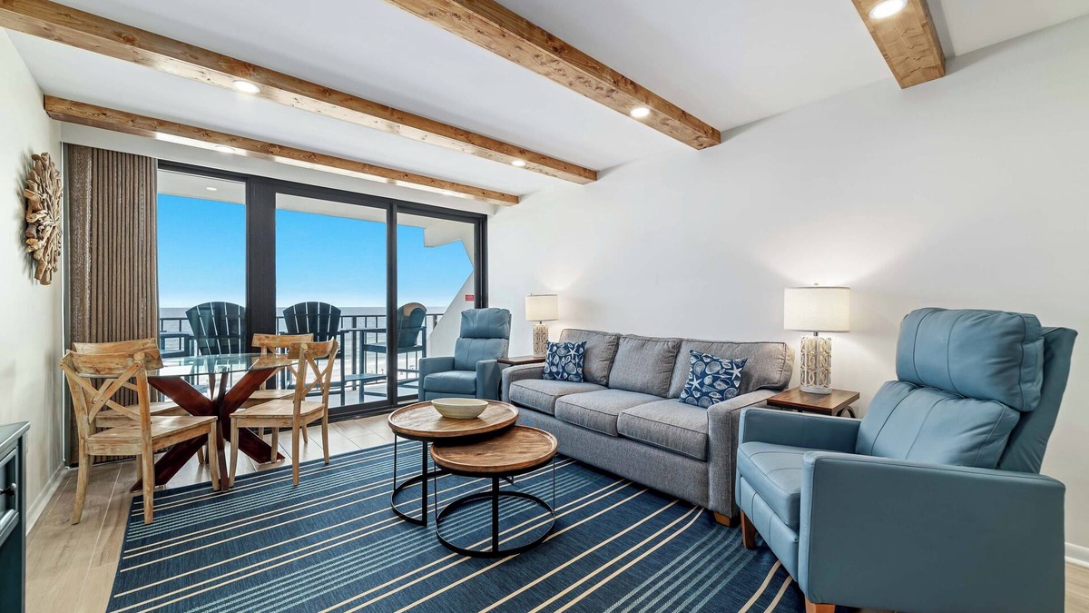 Ono Island Condo | Walk to the HangOut! | Island Winds East Beachfront | Pool | My Beach Getaways