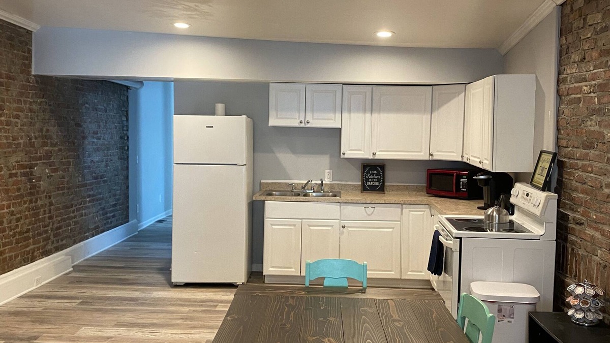 Waterford Apartment | Walk to the Harbor: Hudson River in Waterford