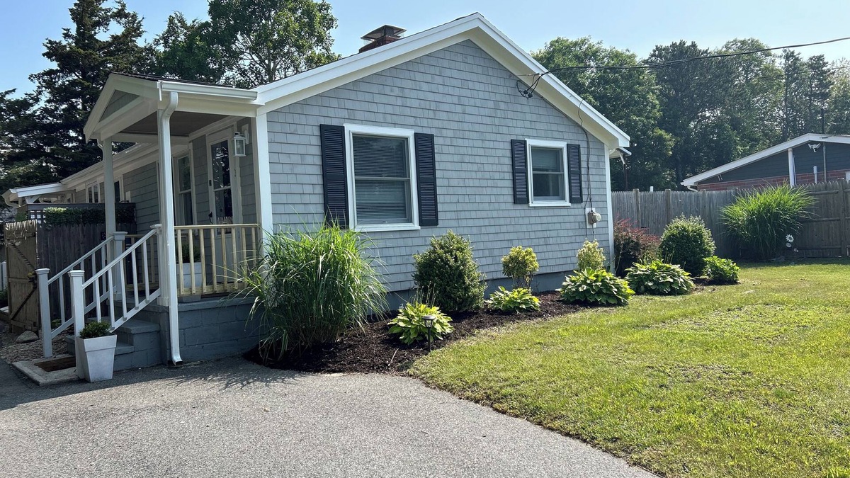 East Falmouth House | Walk to the private beach - kayak - central a/c - pool/restaurant club optional