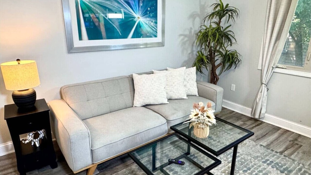 Ohio City Apartment | Walk Westside Market, Ohio City, 2 mi to downtown!