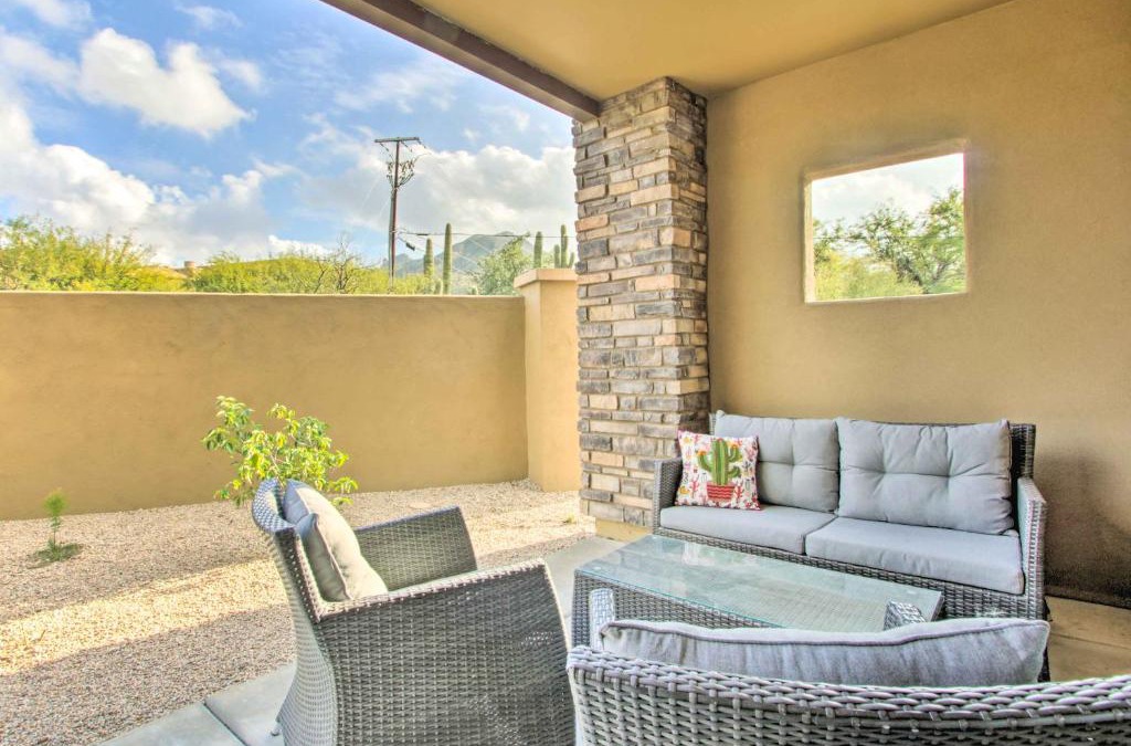 Cave Creek House | Walkable Cave Creek Townhome with Private Patio!