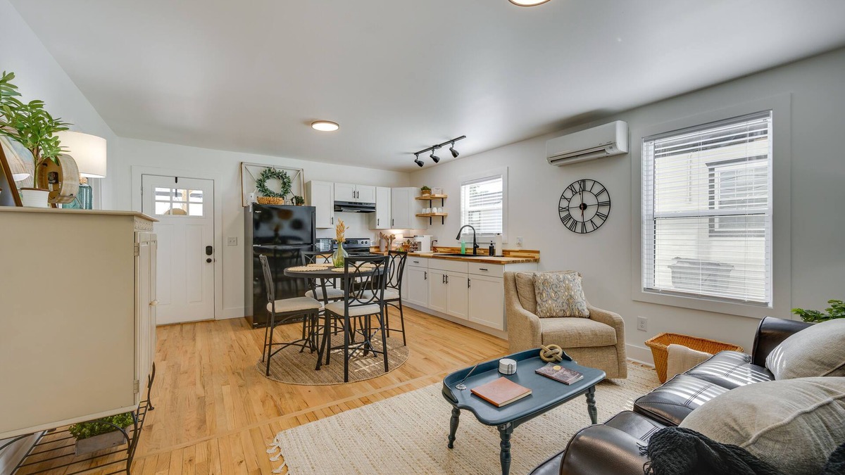 Milledgeville Cottage | Walkable Milledgeville Cottage Near Andalusia Farm