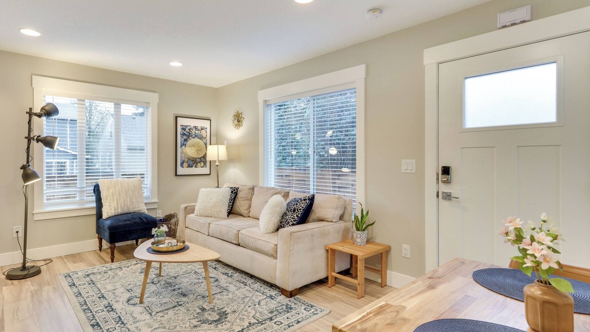 St. Johns House | Walkable Portland Stay in St Johns District