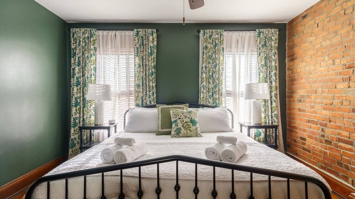 Merion Village House | Walkable to Cafes | Fenced in Patio | King Bed
