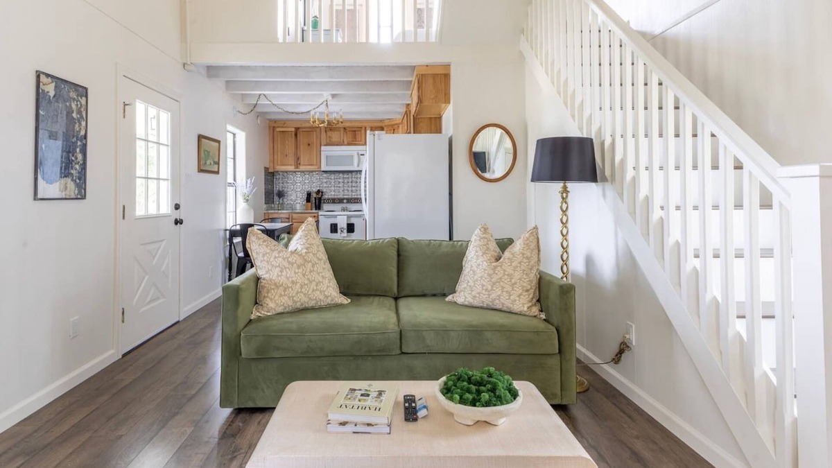 Round Top House | Walkable to Henkel Square in Round Top | Near the Best Spots & Parking is Available | The Reed