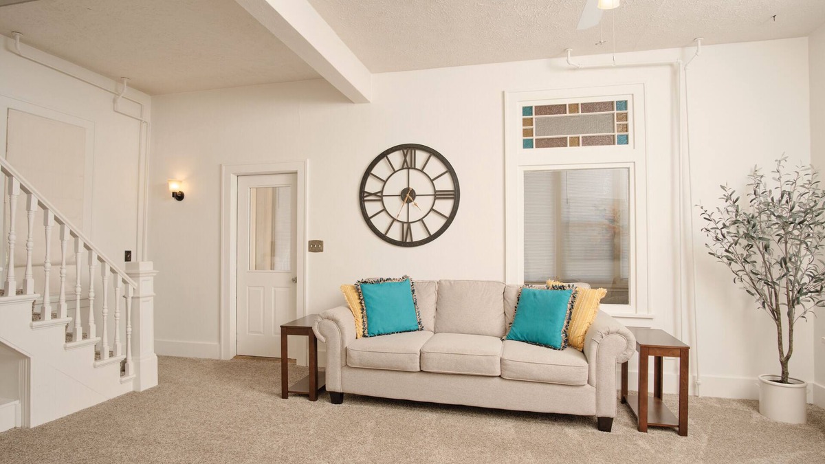 Walker House | Walker’s Hidden Gem! Steps to Downtown Walker & Heartland Trail! Includes Garage