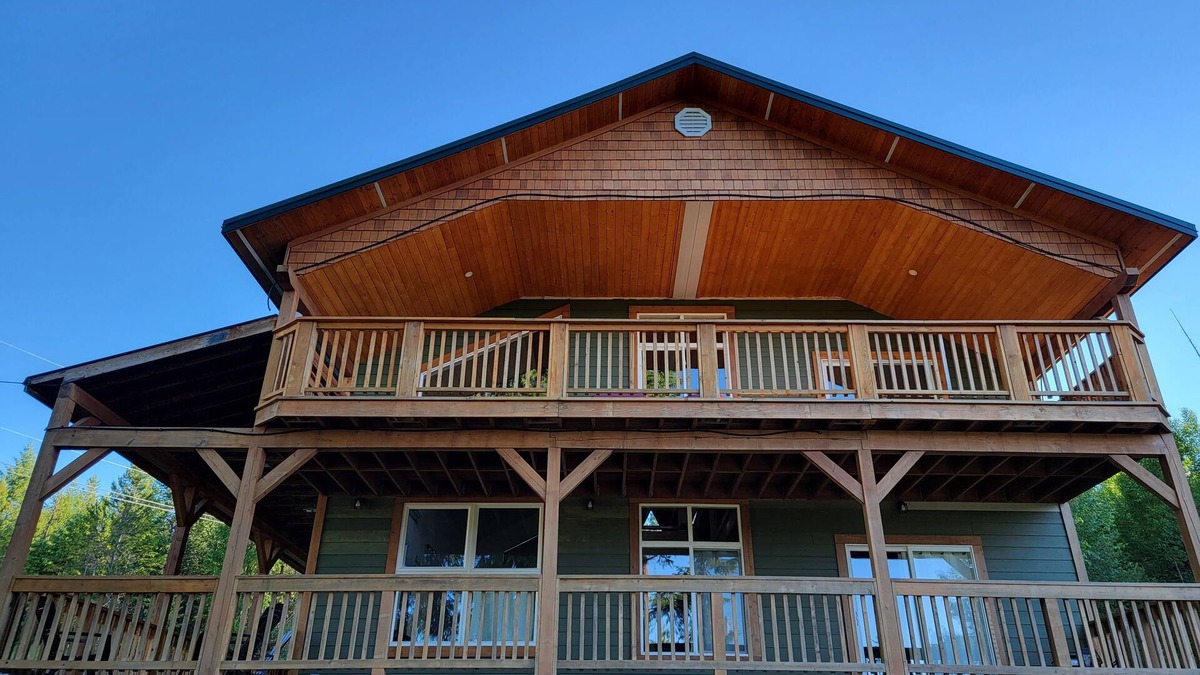Christina Lake House | Walking distance to Christina Lake, Family friendly for up to 12 people.