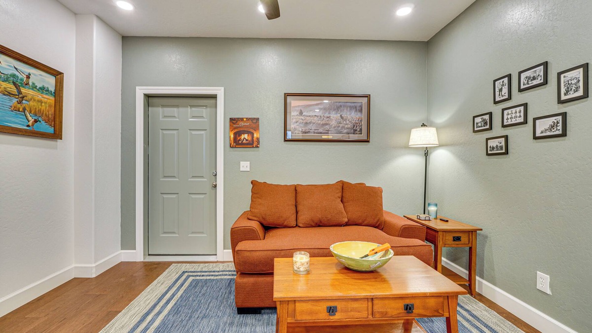 Dairy Apartment | Walking Trail On-Site: Tranquil Klamath Falls Apt!