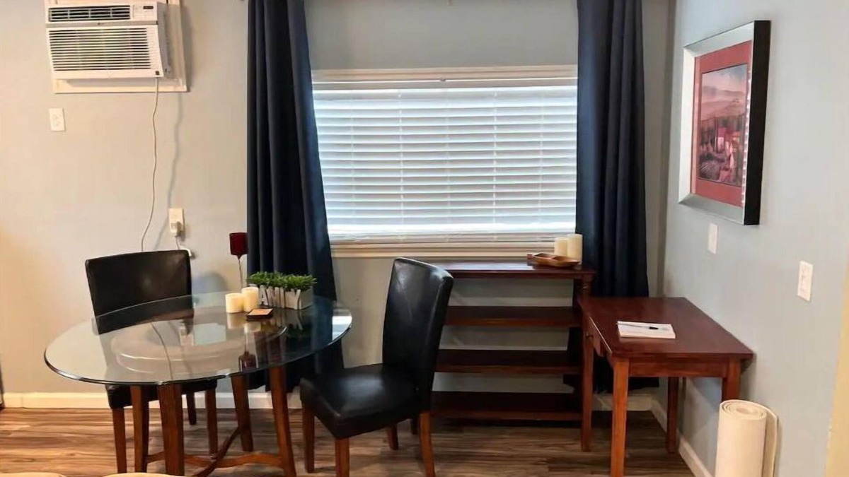 Walla Walla Cottage | Walla Walla Downtown Getaway