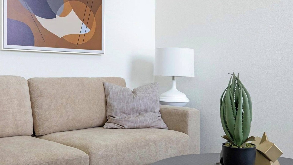Waller Apartment | Waller 3BD/2.5BA 1 - Three Bedroom Apartment, Sleeps 6