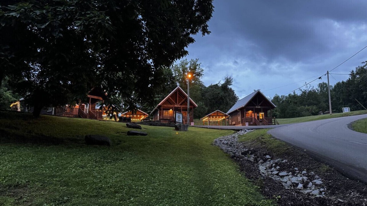 Byrdstown Cabin | Walleye Point Where Every Dog Has Its Dale Hollow Day Free Firewood Roku TV