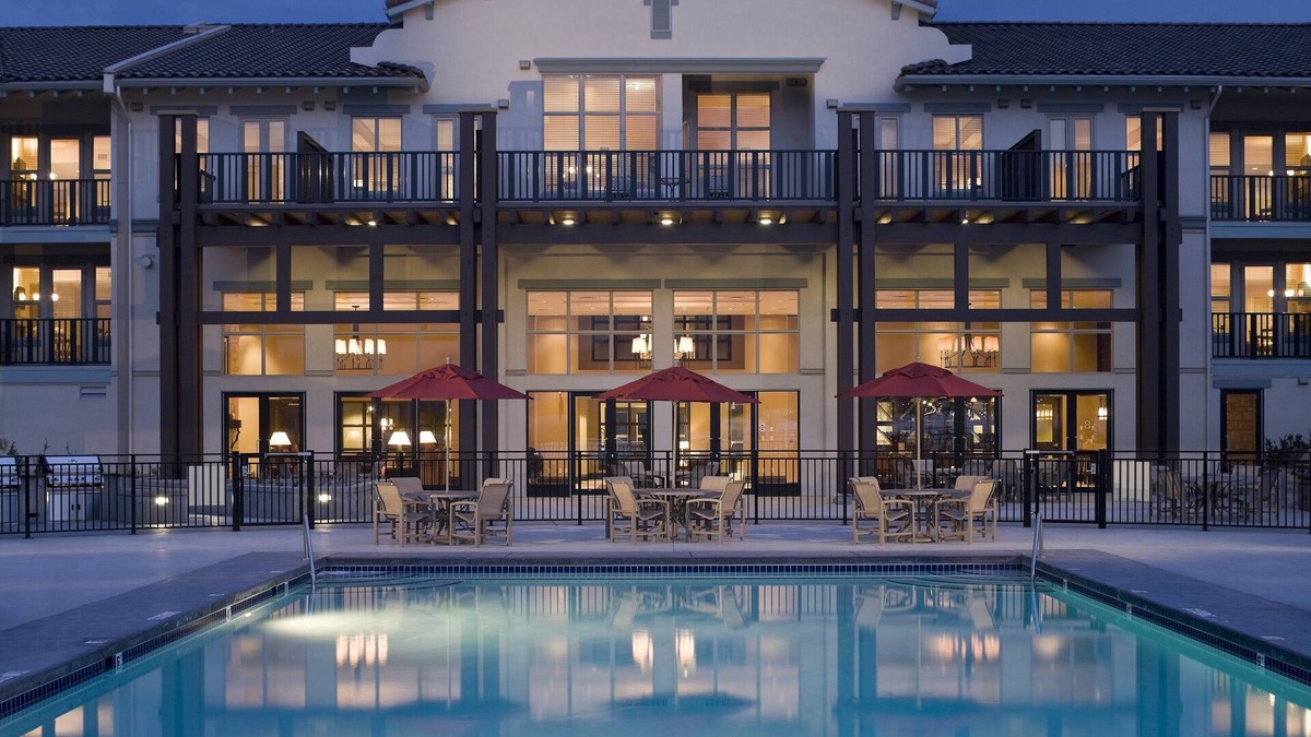 Okanagan-Similkameen Hotel | Walnut Beach Resort