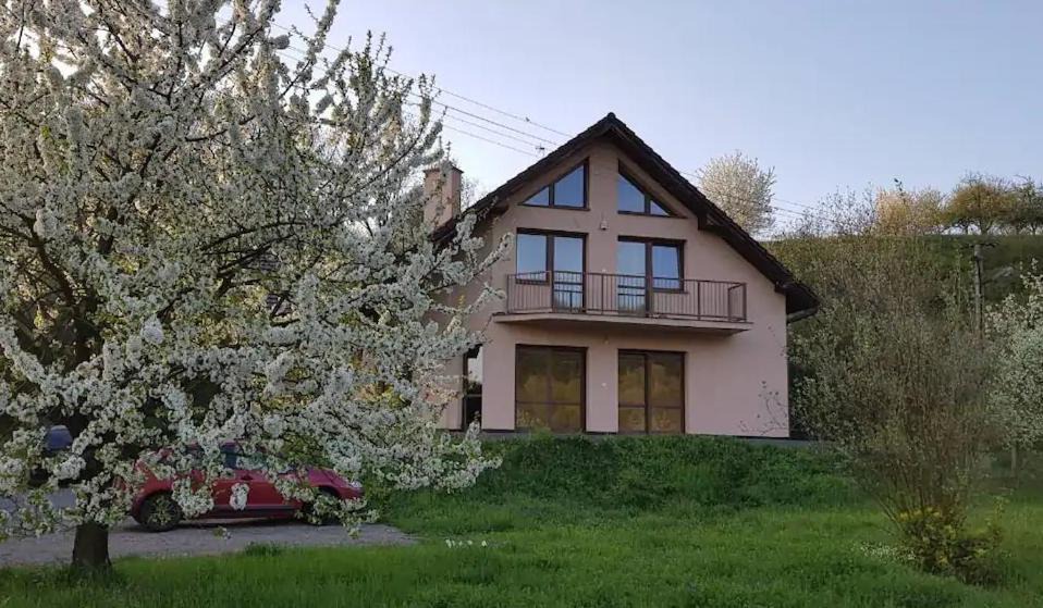 Hronsky Benadik Bed & Breakfast | Walnut Tree House