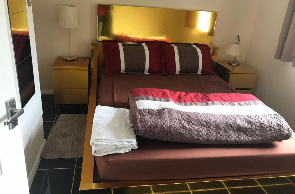Waltham Abbey House | Waltham Abbey Private Property