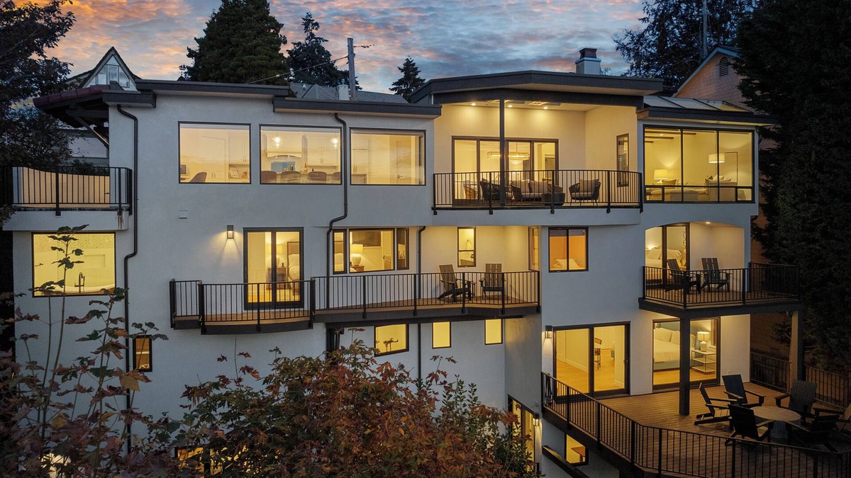 Gatewood House | Wander West Seattle