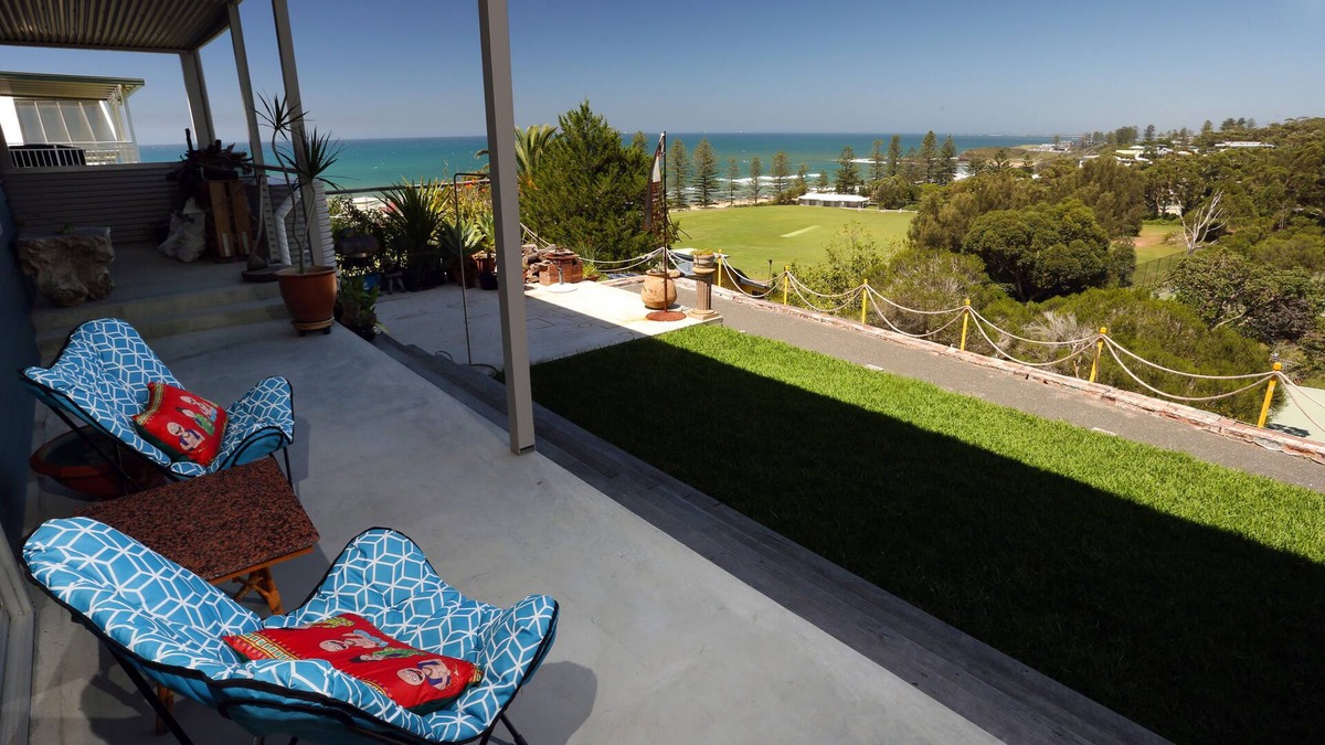 Coledale Apartment | Wanganella.A taste of coastal life, culture and relax.