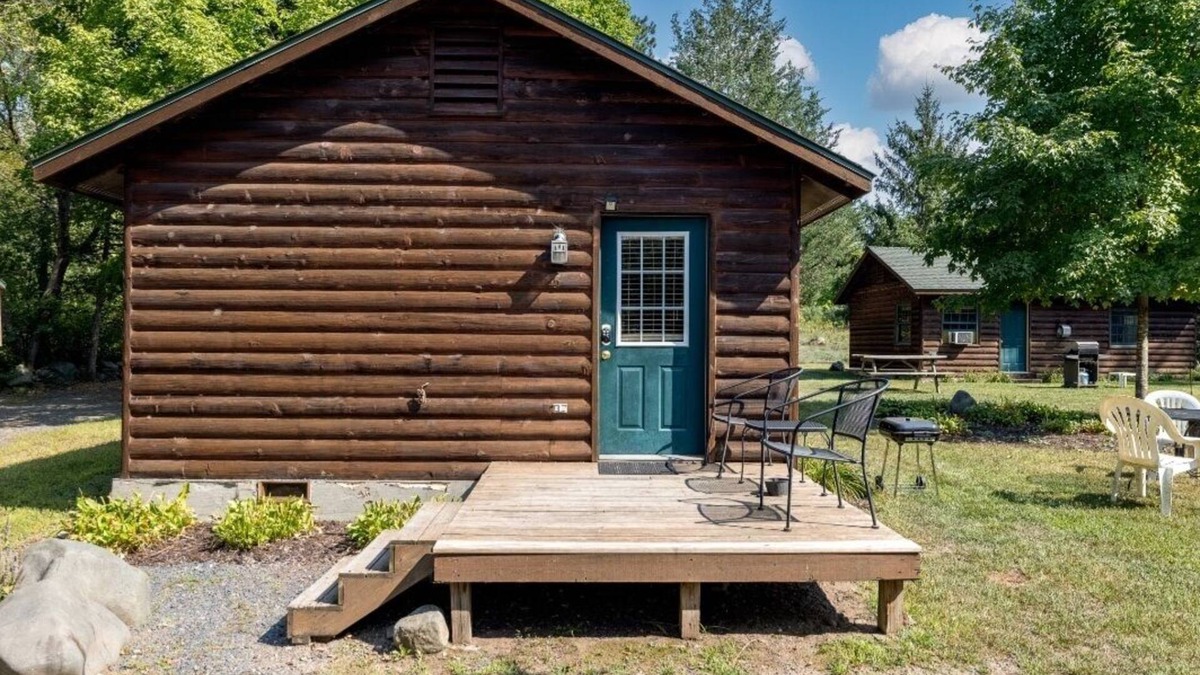 Almelund Resort | Wannigan Point Resort!