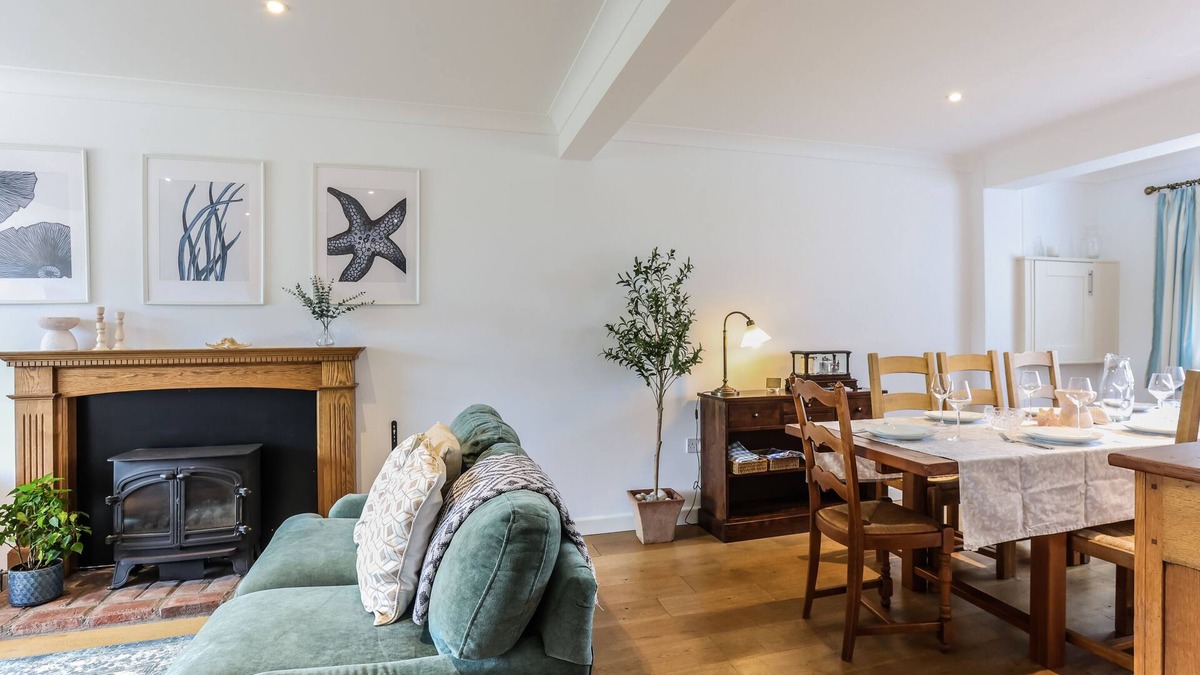 West Wittering House | Warblers detached home in West Wittering