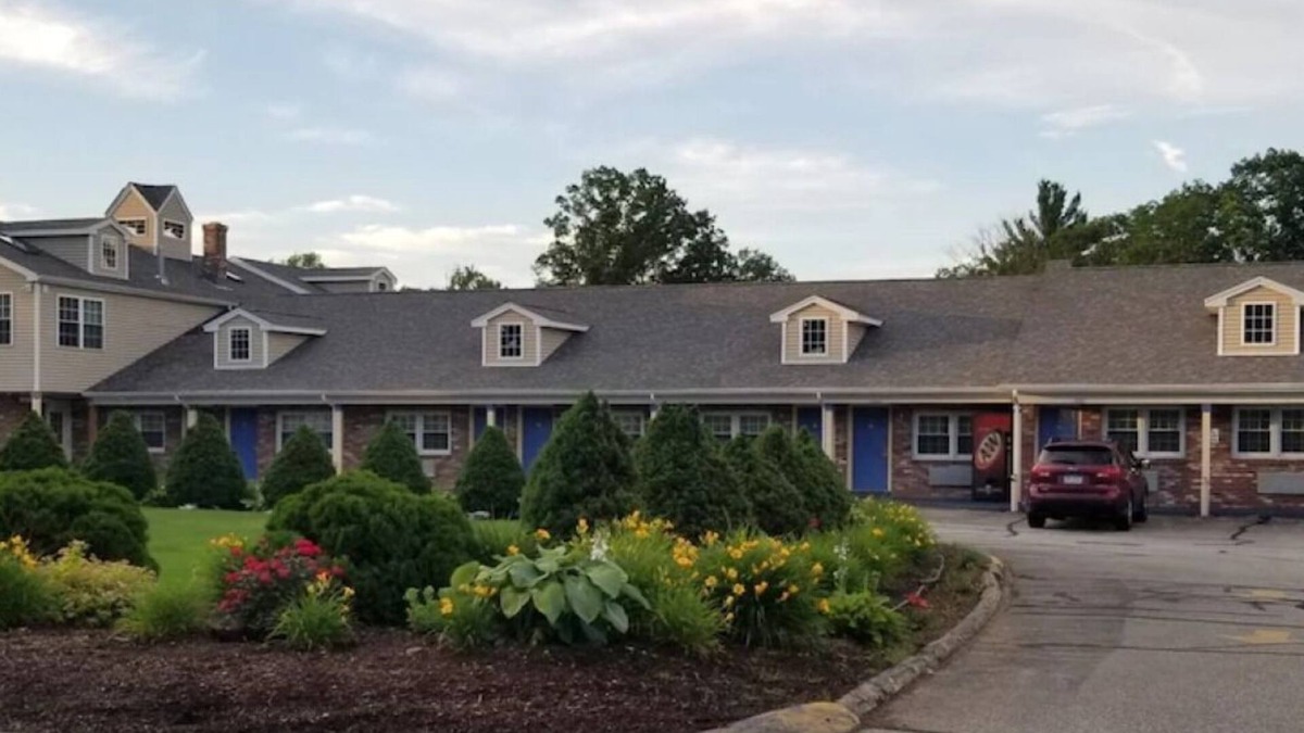 Sturbridge Hotel | Warm and Inviting Sturbridge Accommodation with Complimentary Breakfast